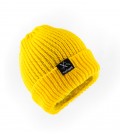 کلاه بافت زرد