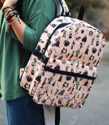 کوله پشتی طلسم شدگان